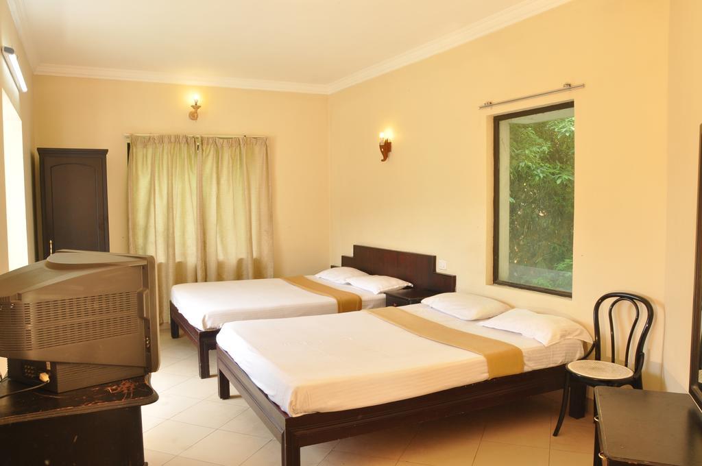 Albarad Hotel Munnar Room photo