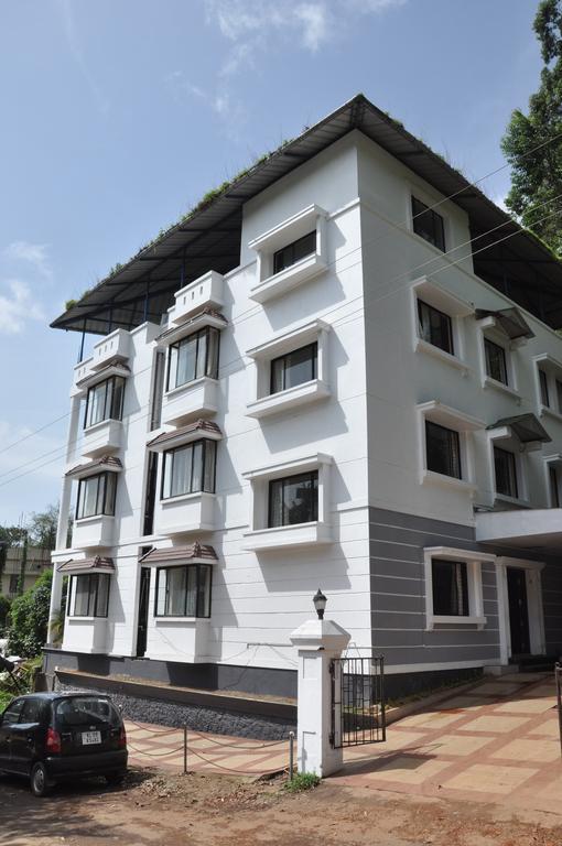 Albarad Hotel Munnar Exterior photo